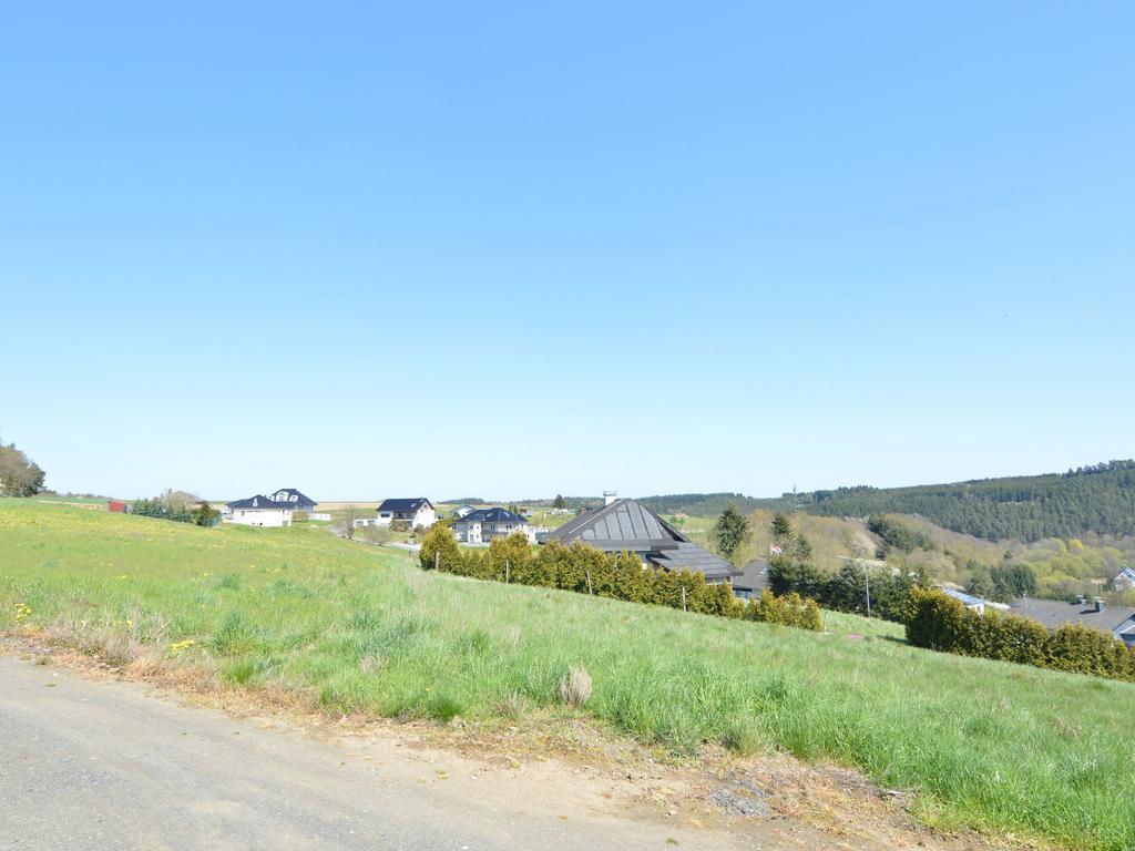 Apartment In Eifel With Children S Playground Lirstal Exteriör bild
