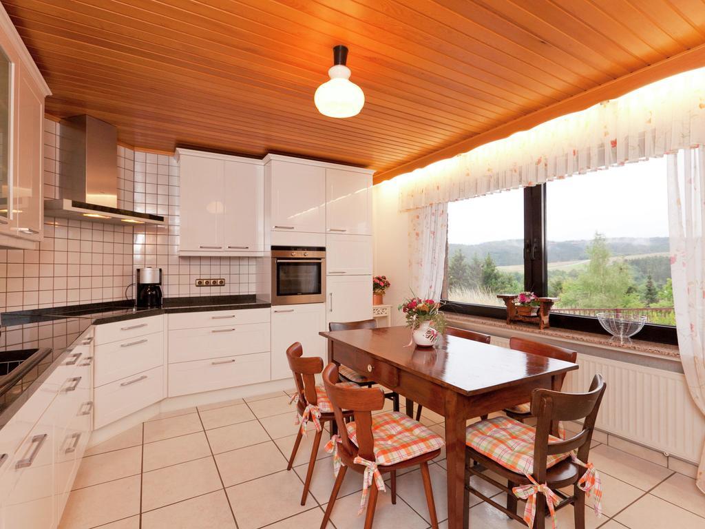 Apartment In Eifel With Children S Playground Lirstal Exteriör bild