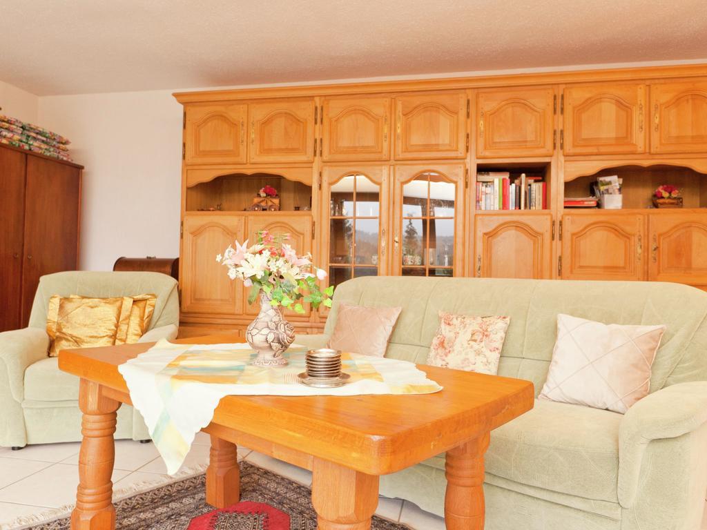 Apartment In Eifel With Children S Playground Lirstal Exteriör bild